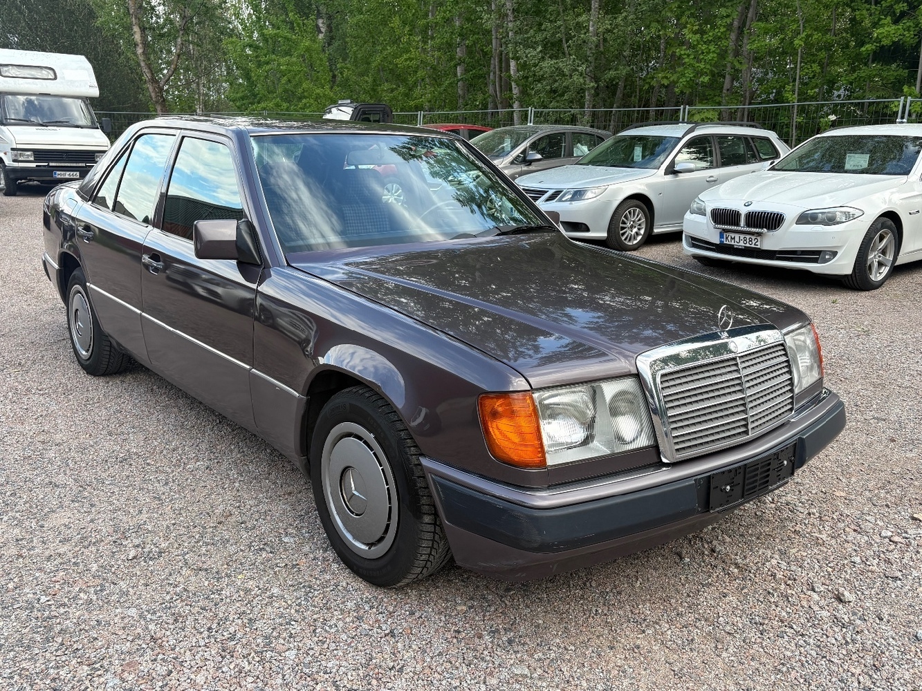 Mercedes-Benz E vaihtoauto