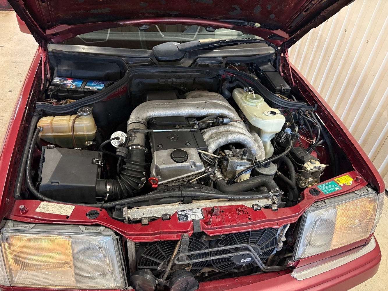 Mercedes-Benz E vaihtoauto