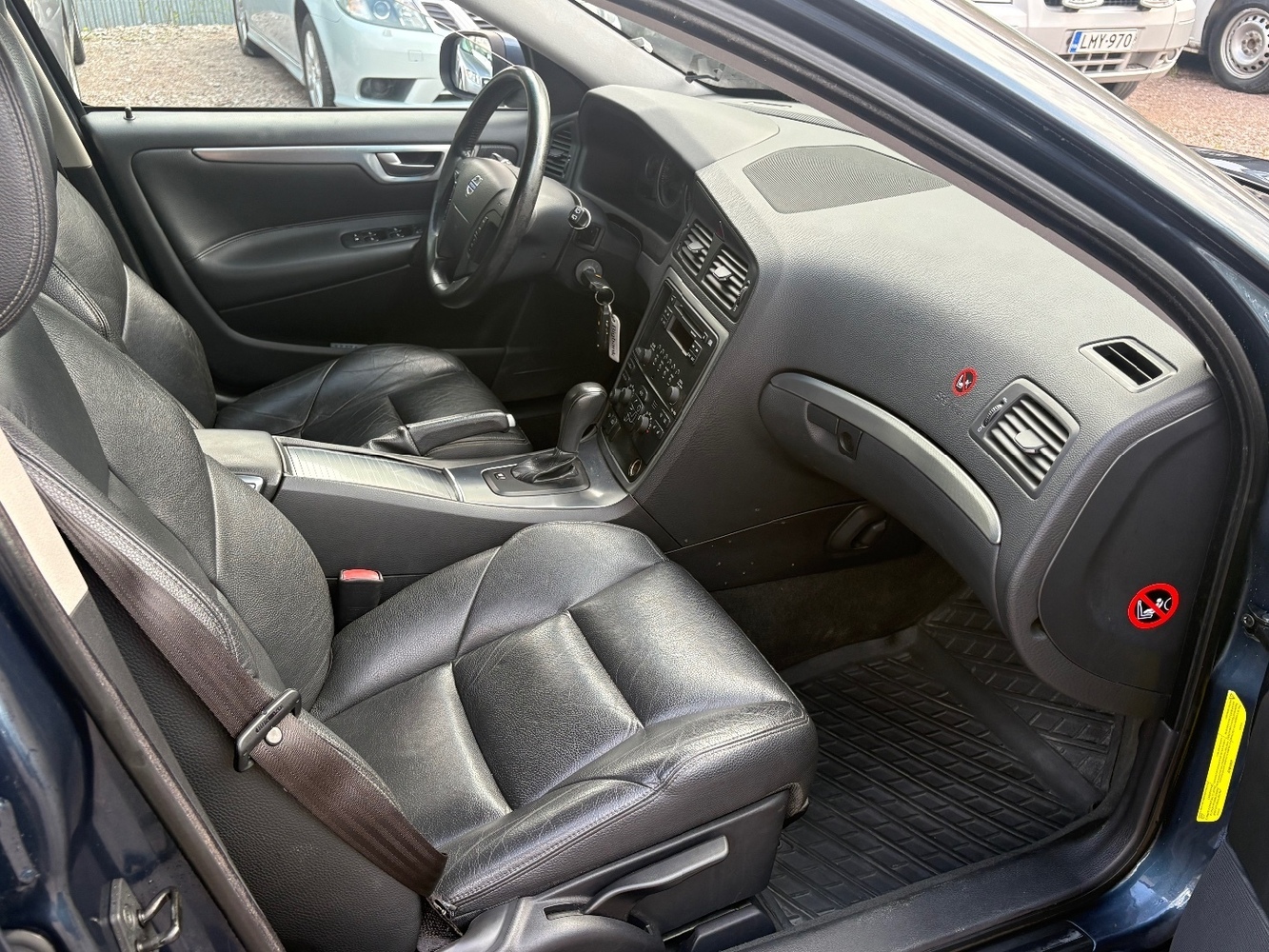 Volvo V70 vaihtoauto