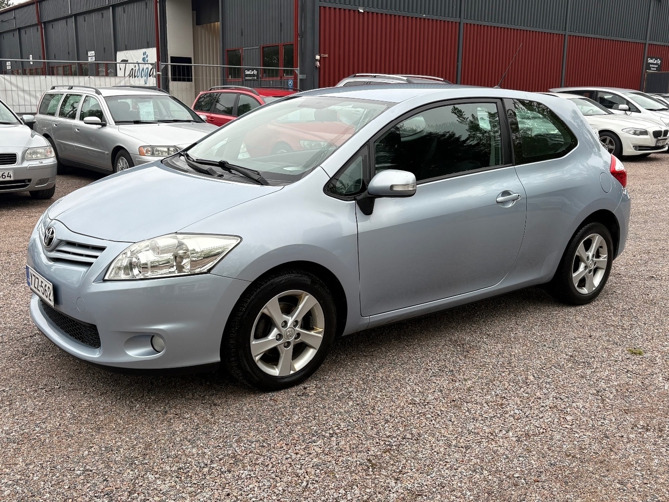 Toyota Auris vaihtoauto
