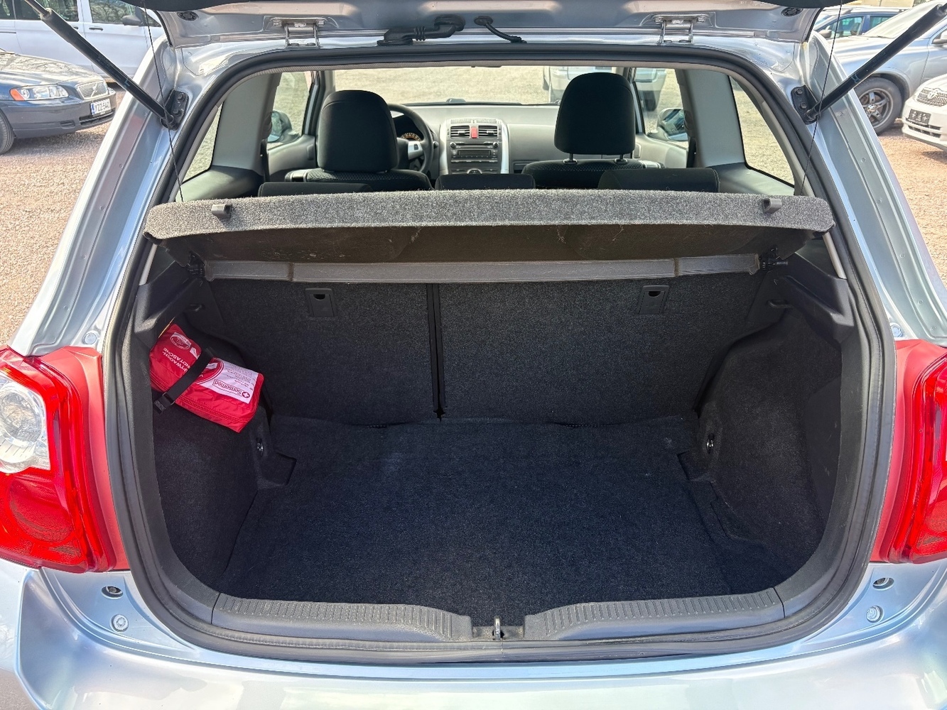 Toyota Auris vaihtoauto