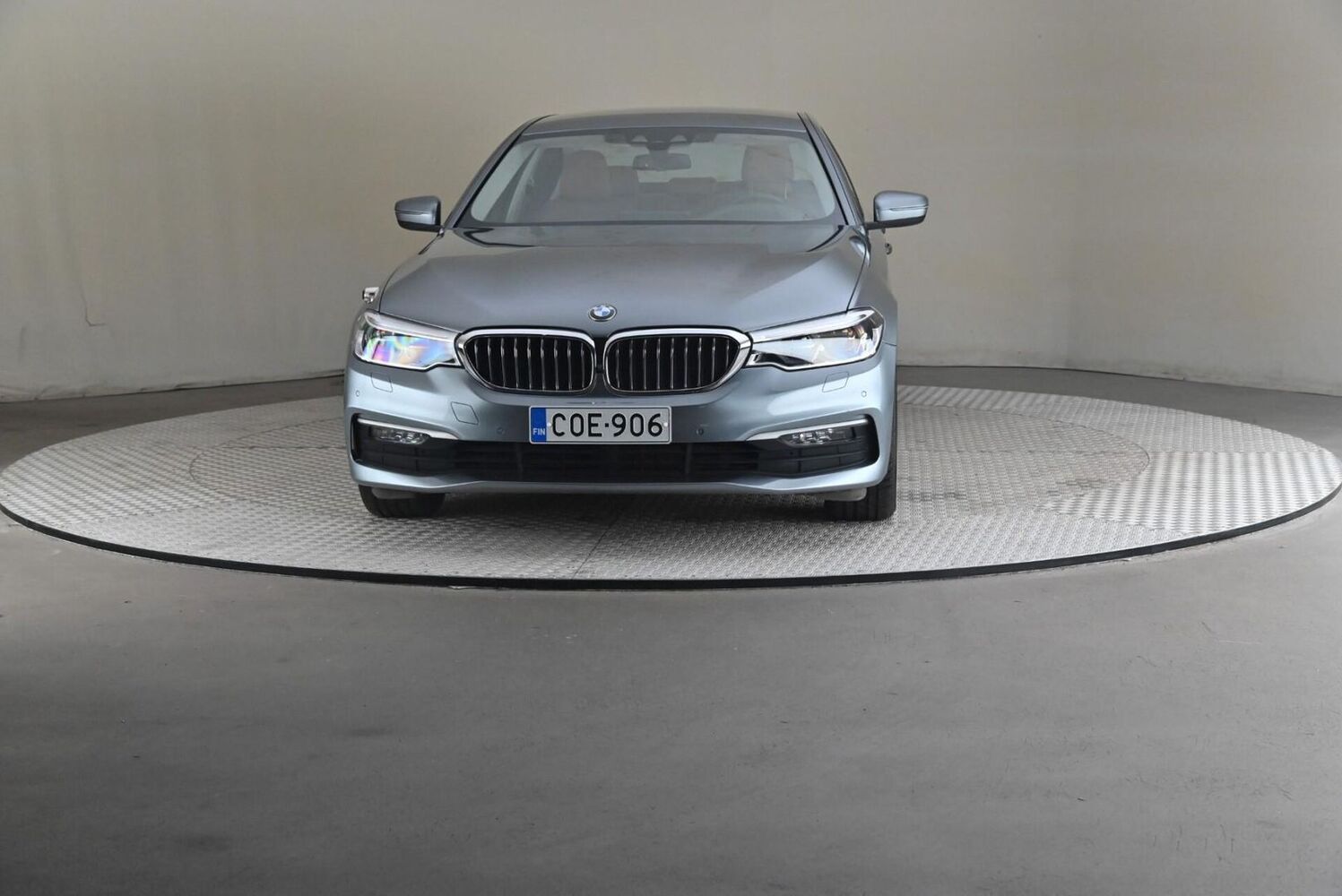 BMW 520 vaihtoauto