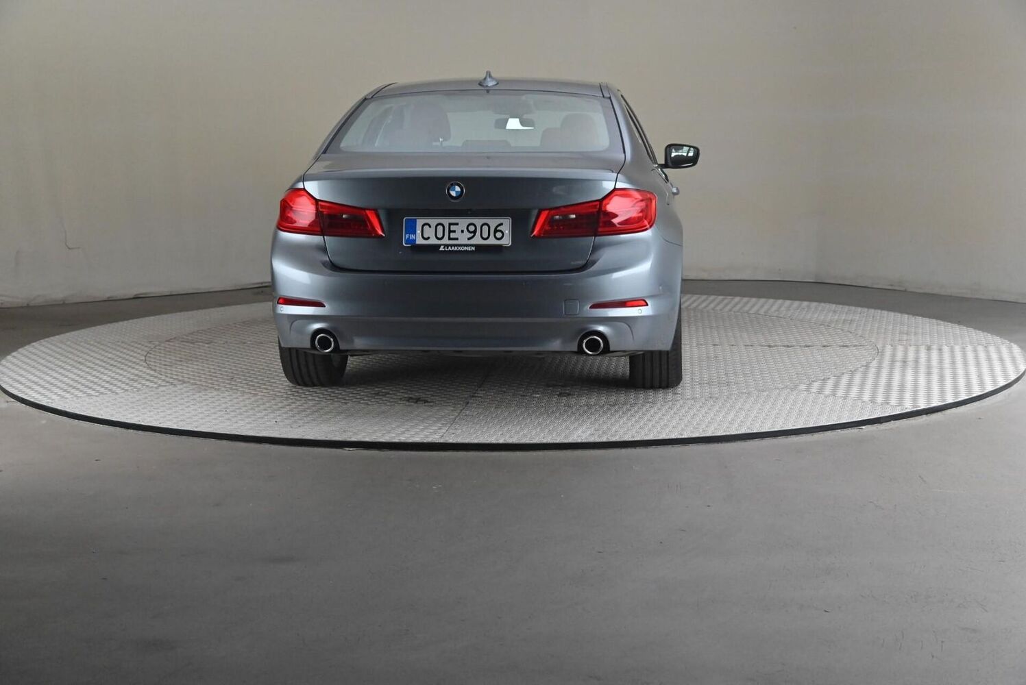 BMW 520 vaihtoauto
