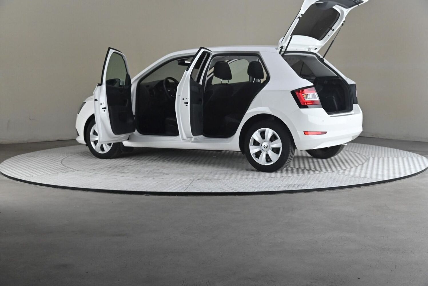 Skoda Fabia vaihtoauto