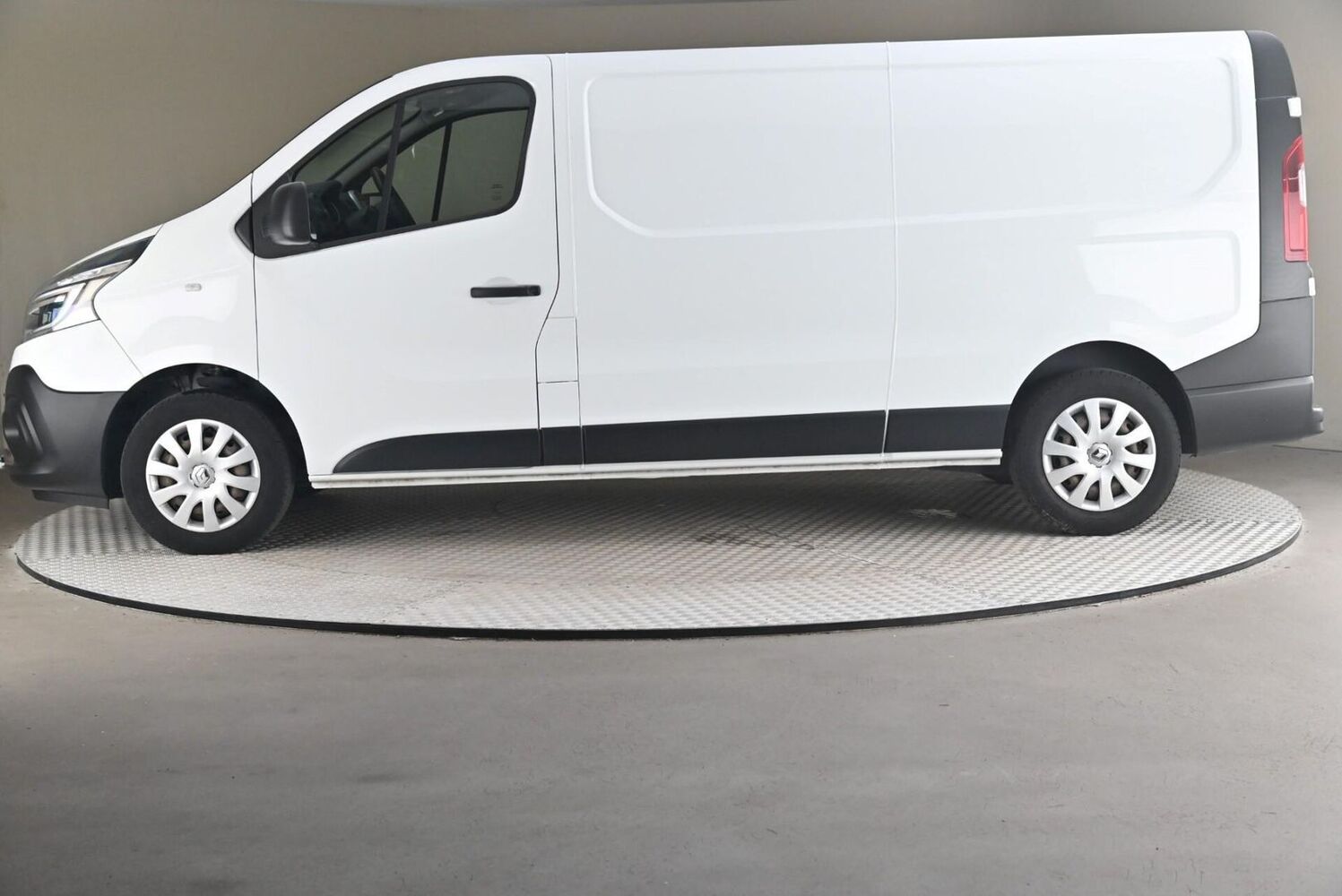 Renault Trafic vaihtoauto