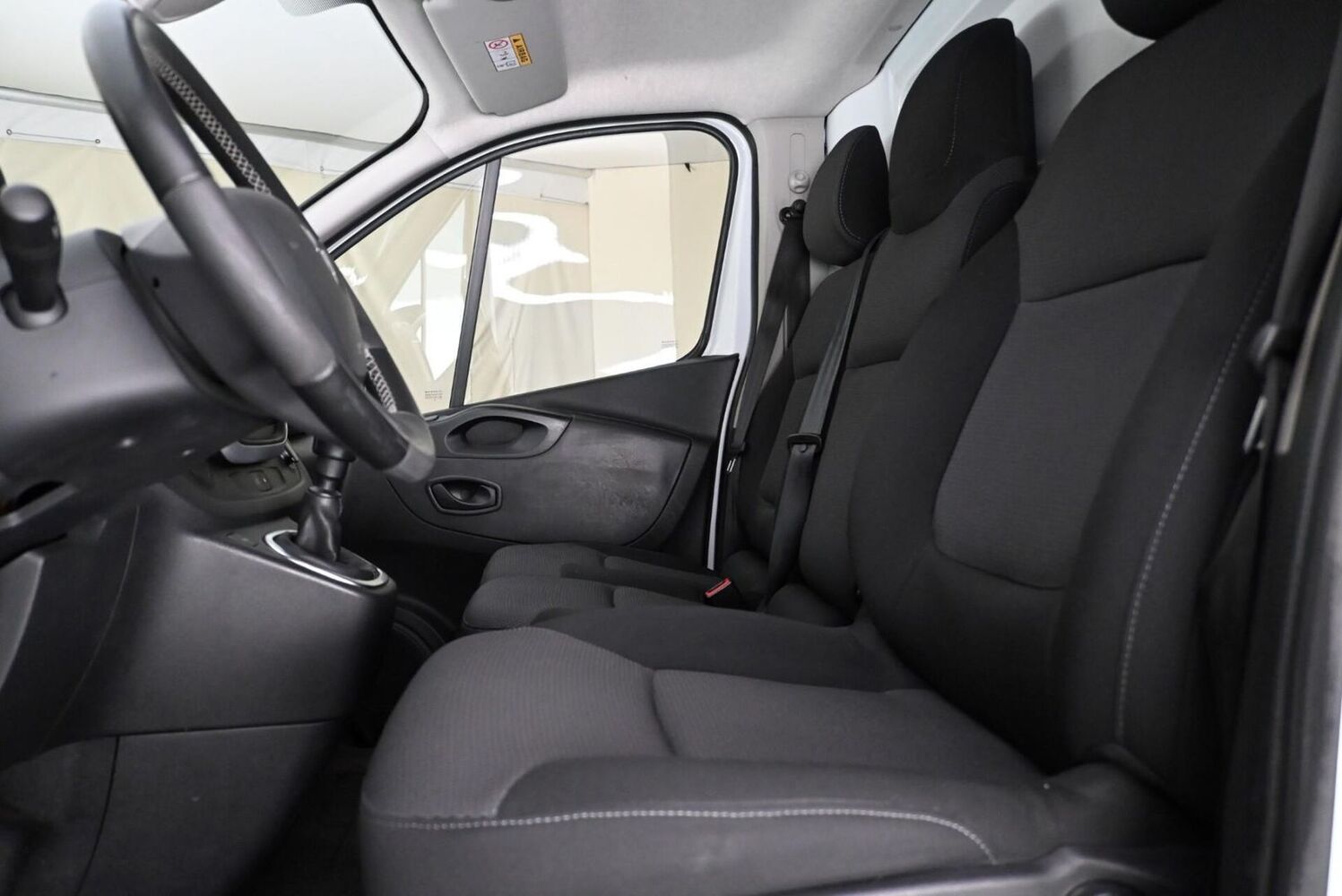 Renault Trafic vaihtoauto