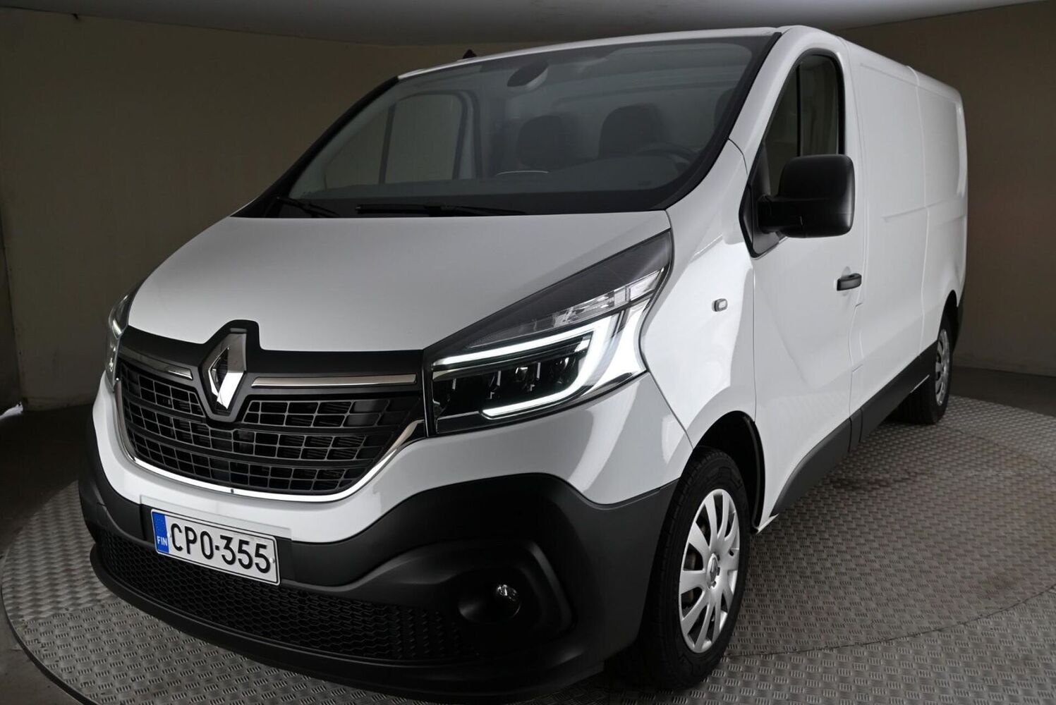 Renault Trafic vaihtoauto