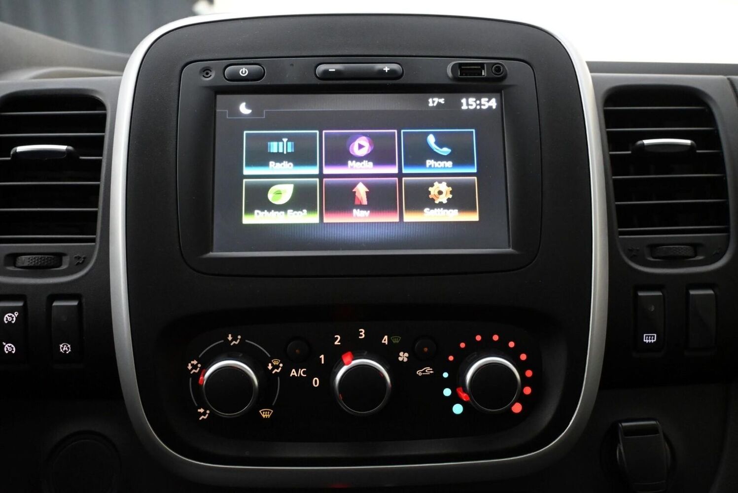 Renault Trafic vaihtoauto