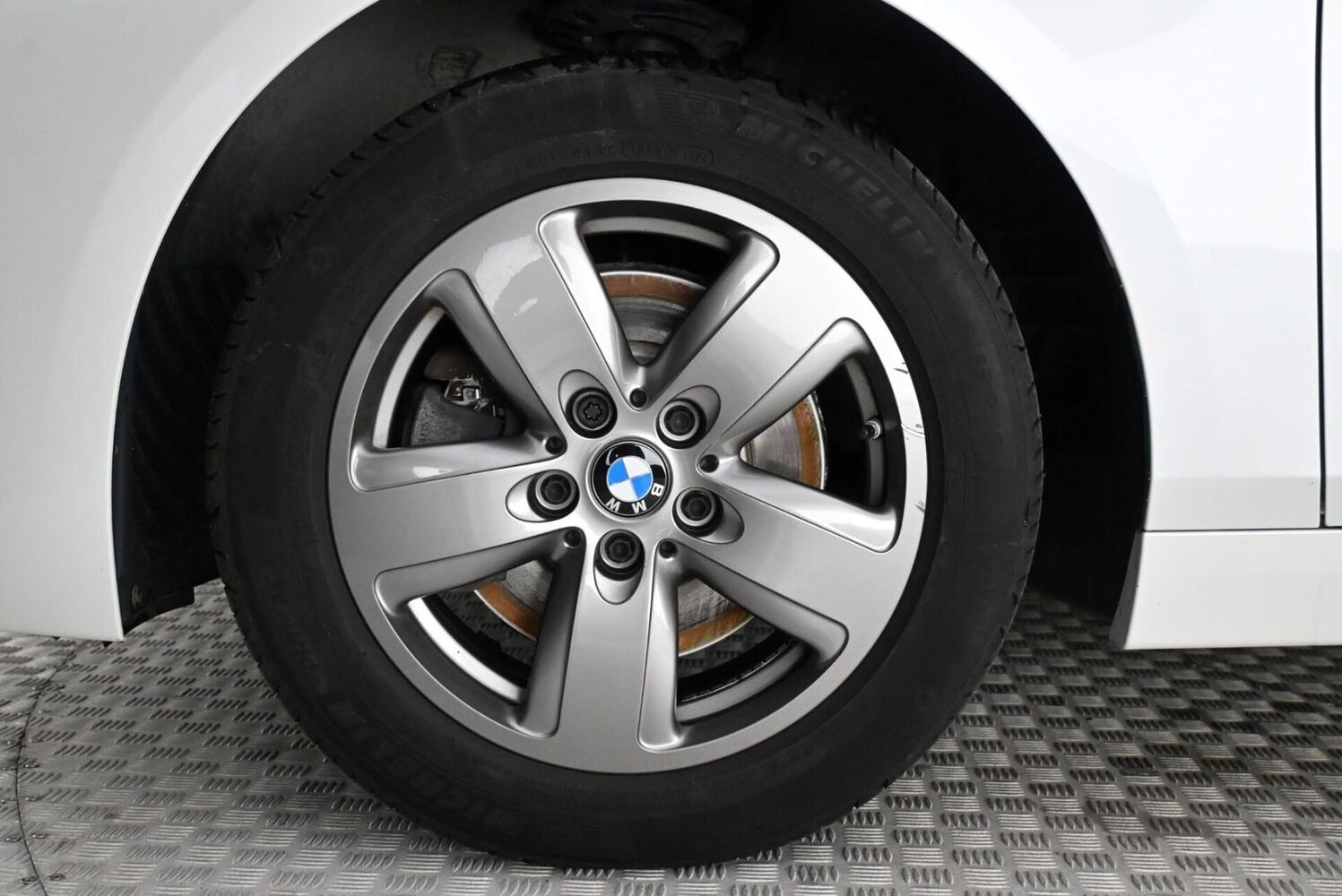 BMW 118 vaihtoauto