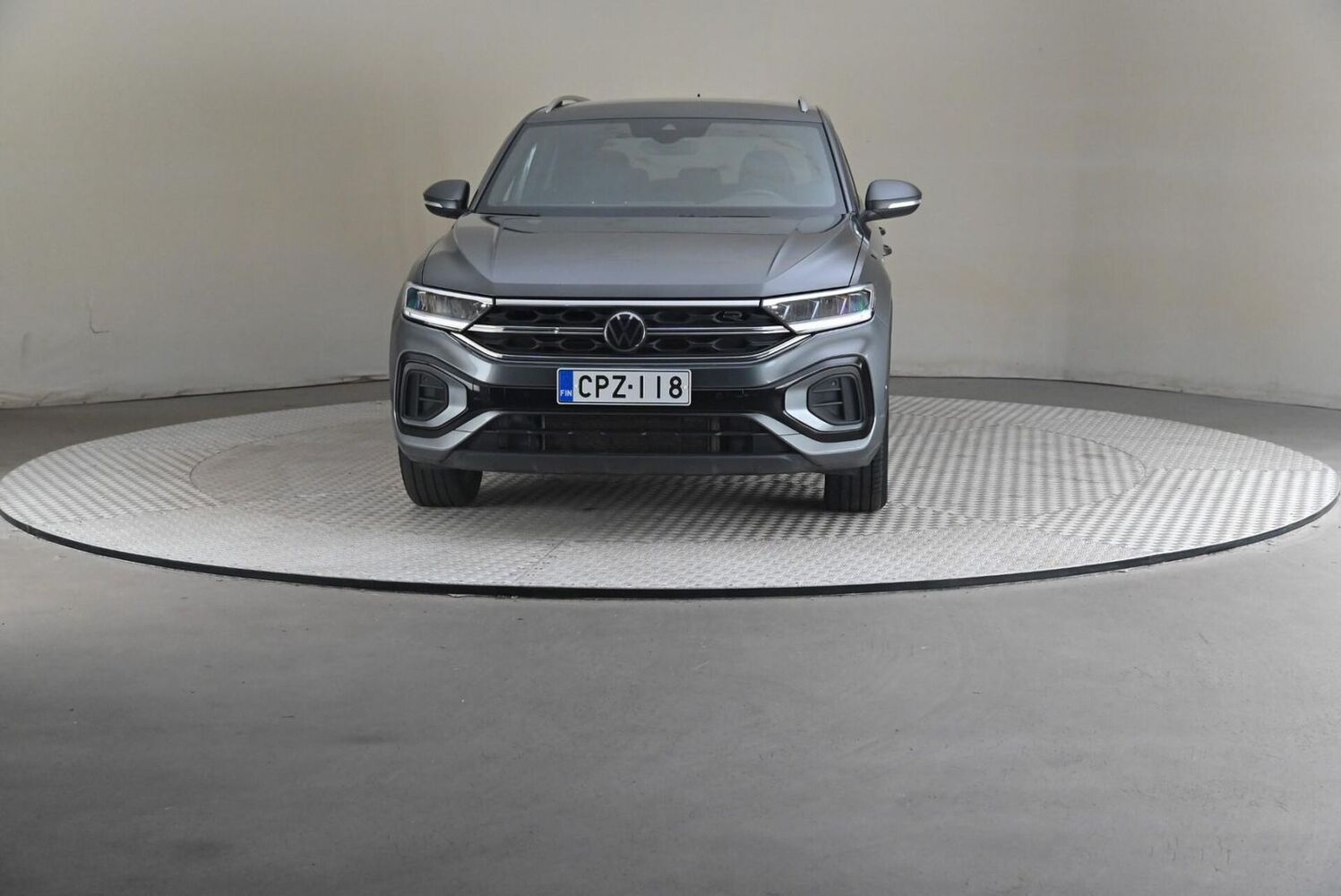 Volkswagen T-Roc vaihtoauto