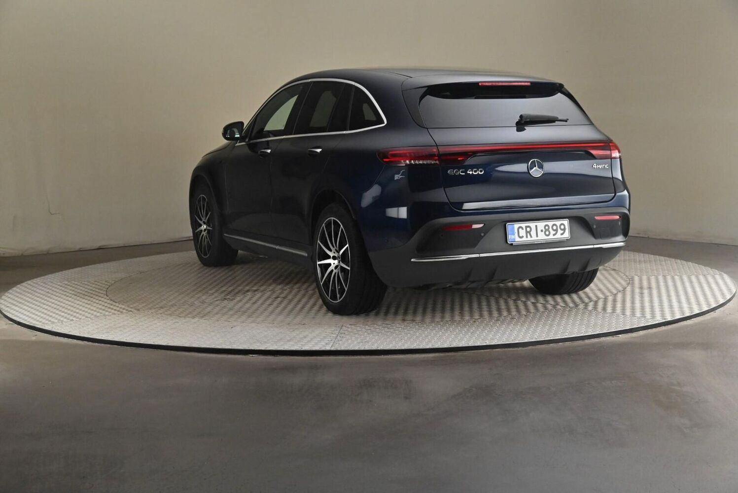 Mercedes-Benz EQC vaihtoauto