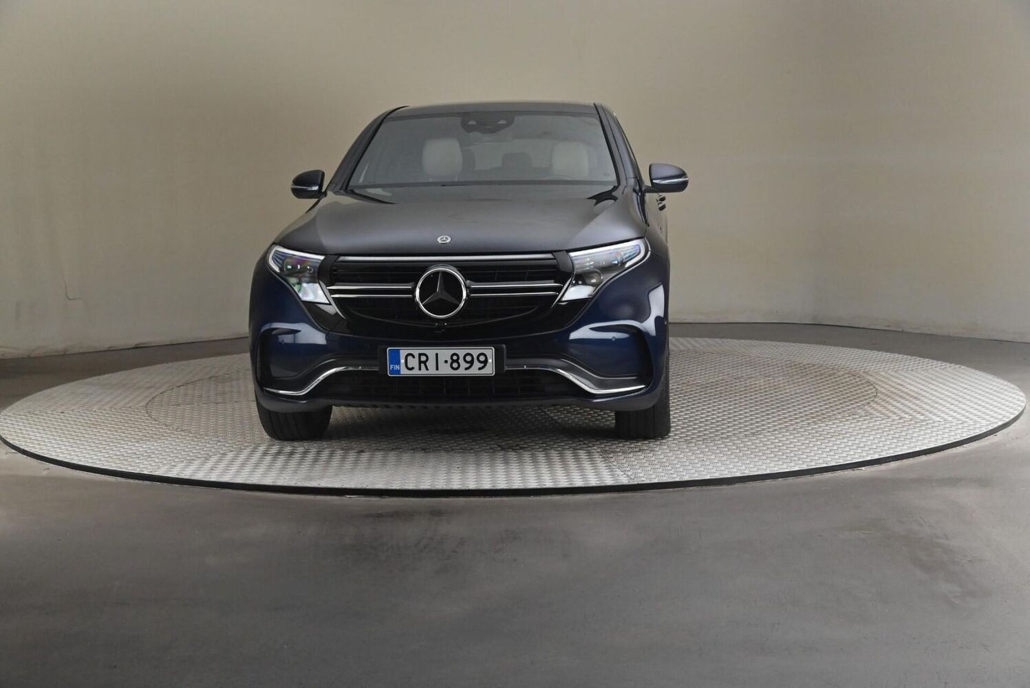 Mercedes-Benz EQC vaihtoauto
