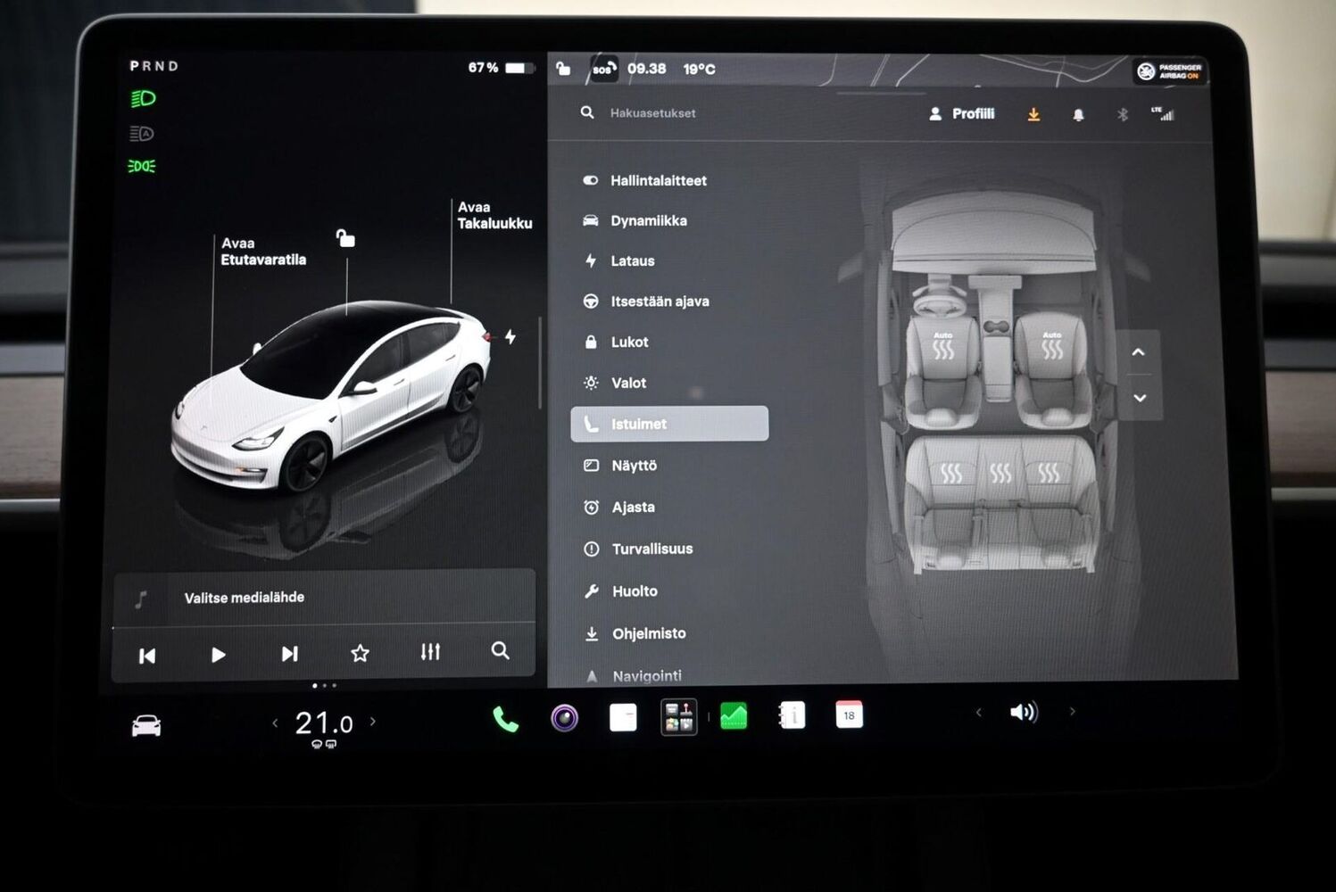 Tesla Model 3 vaihtoauto