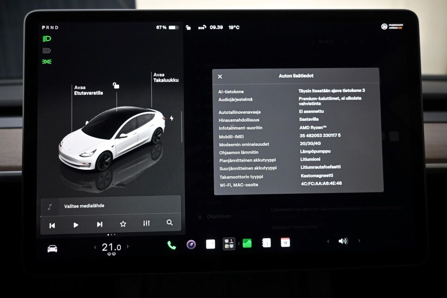 Tesla Model 3 vaihtoauto