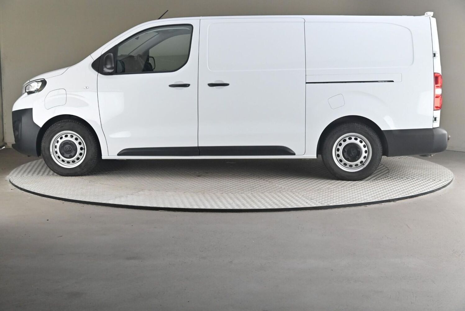 Peugeot e-Expert vaihtoauto