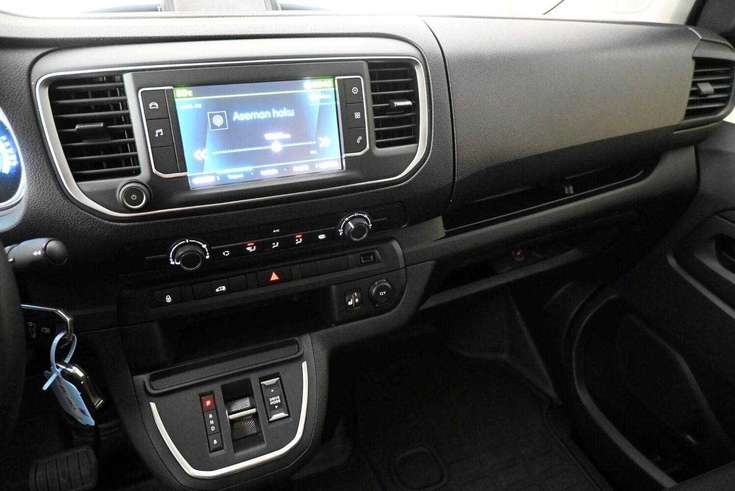 Peugeot e-Expert vaihtoauto