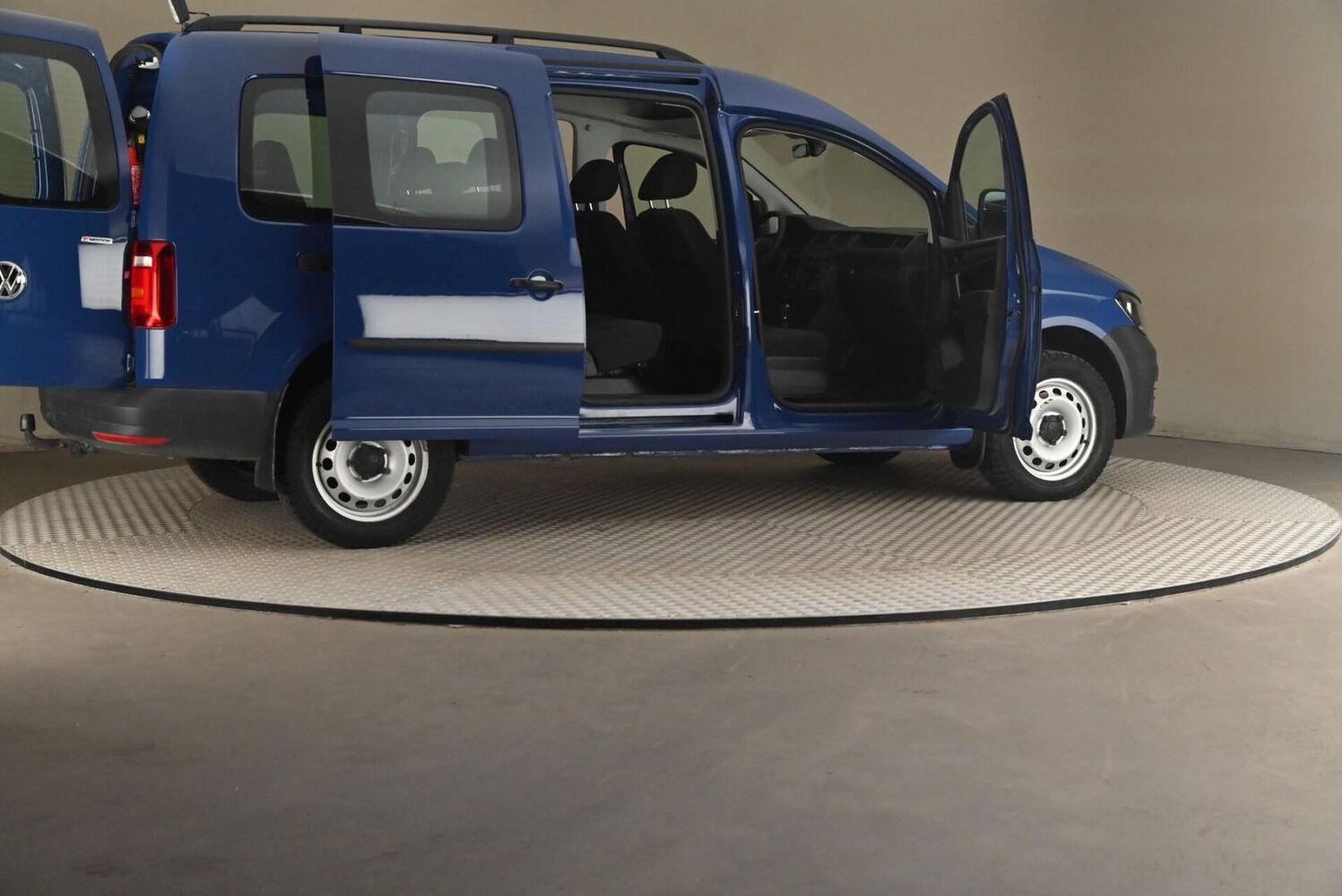 Volkswagen Caddy Maxi vaihtoauto