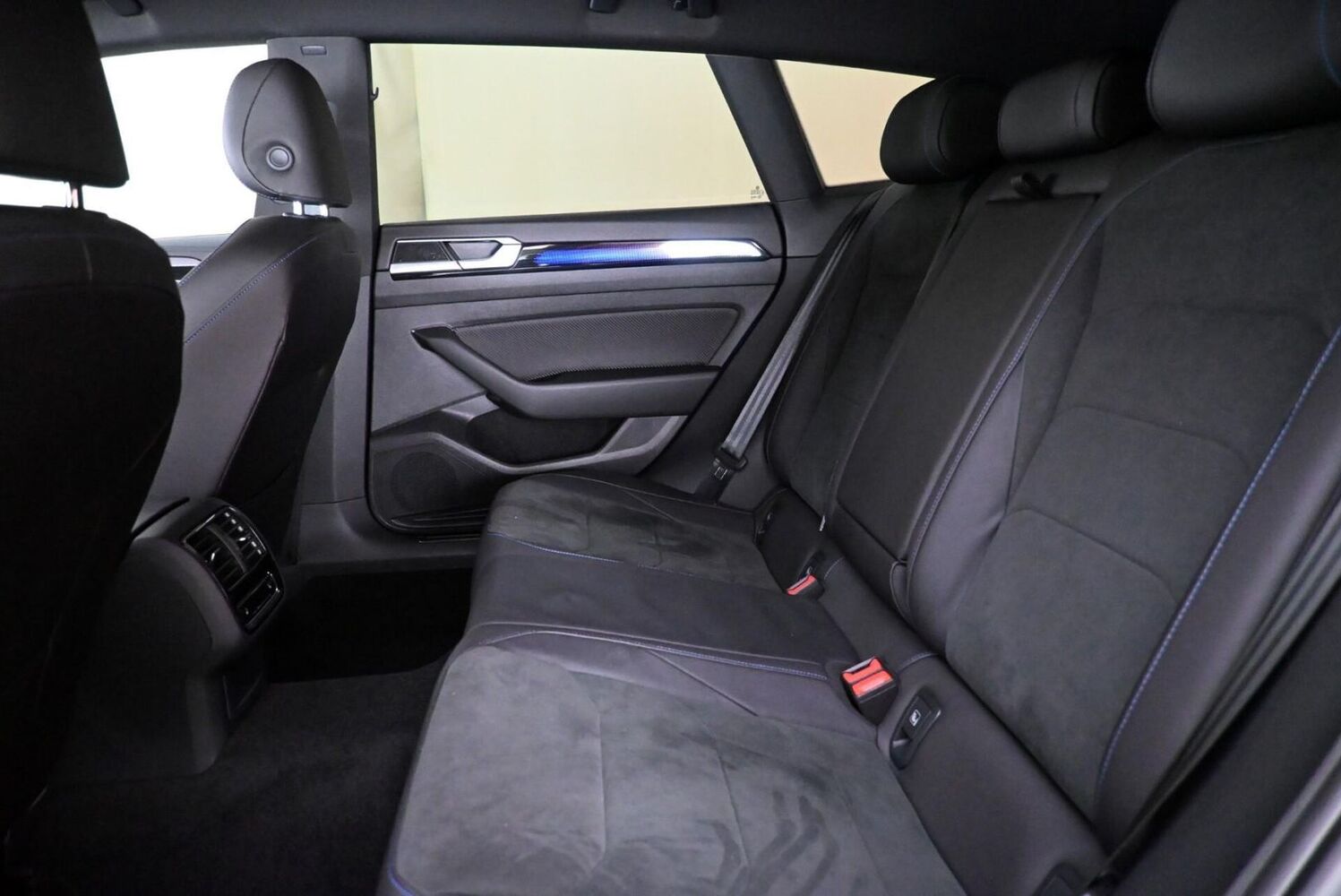 Volkswagen Arteon vaihtoauto