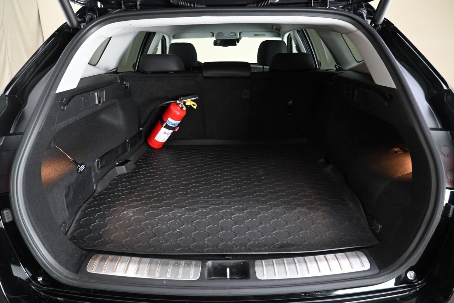 Kia Optima vaihtoauto
