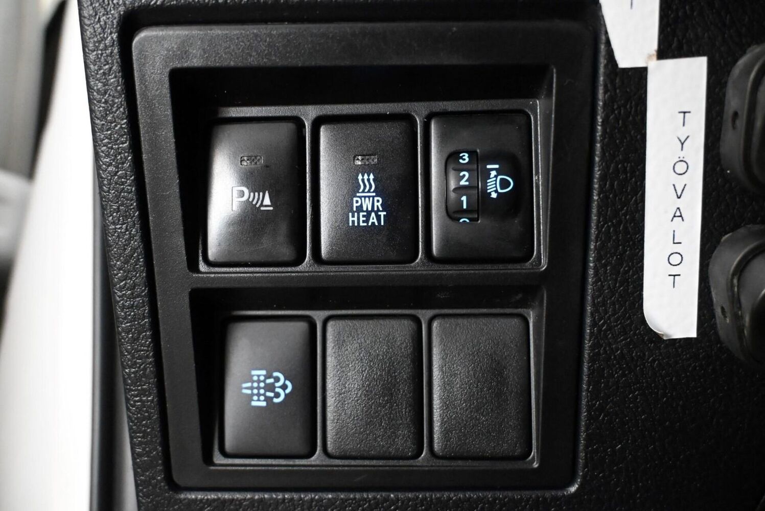 Toyota Hilux vaihtoauto
