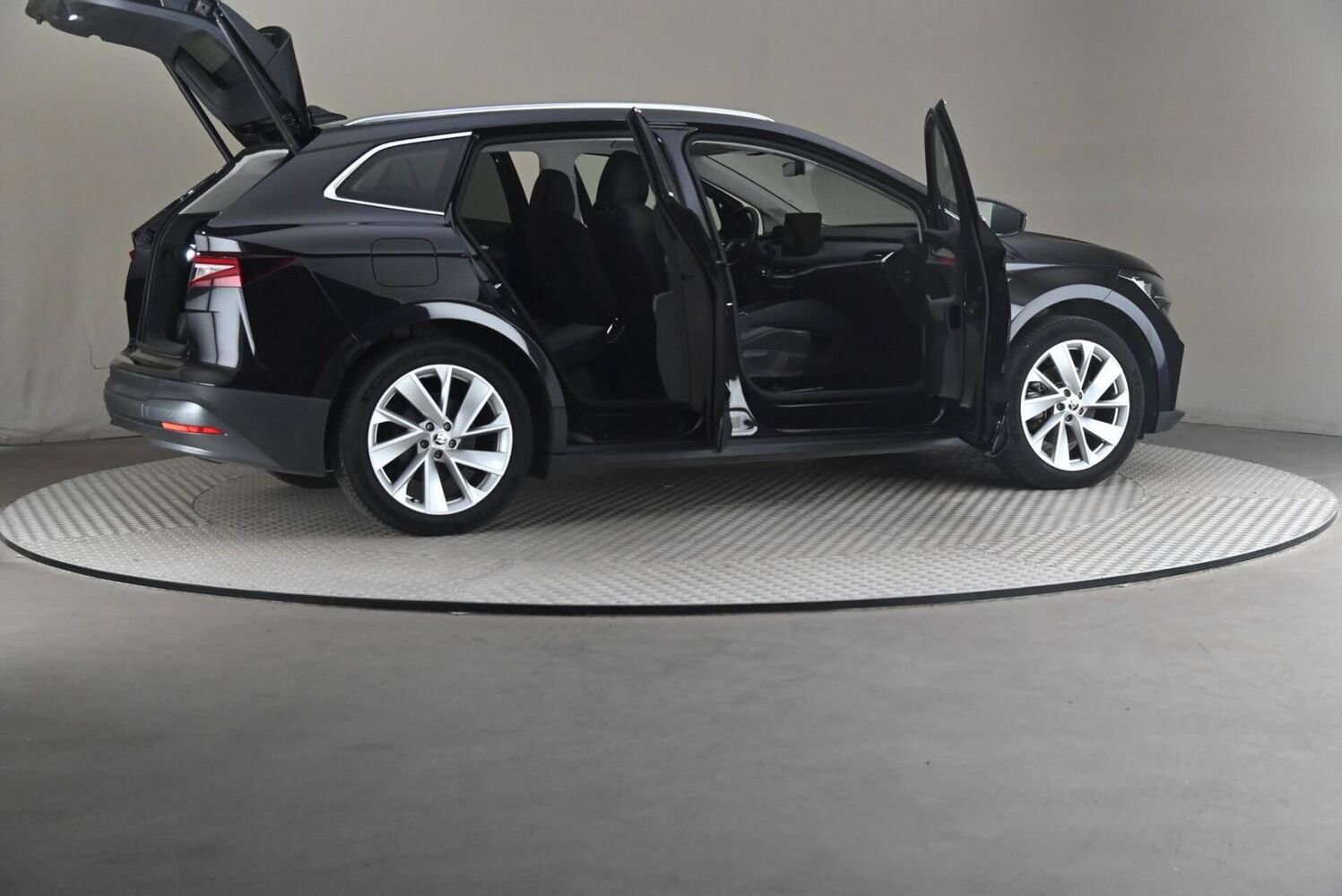 Skoda Enyaq vaihtoauto