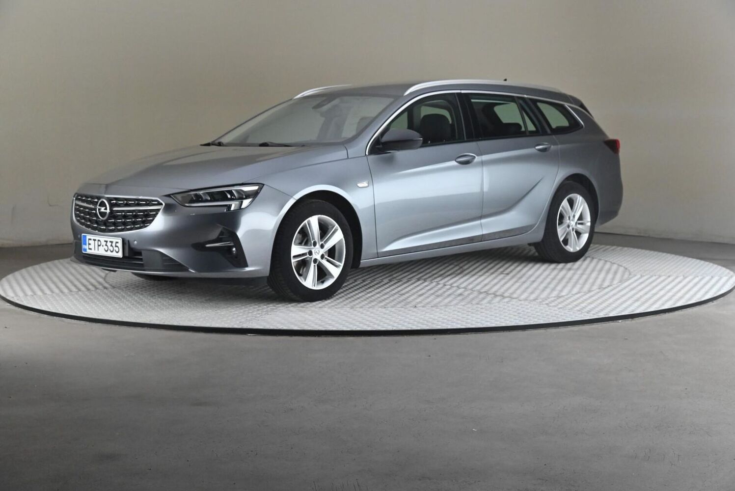 Opel Insignia vaihtoauto