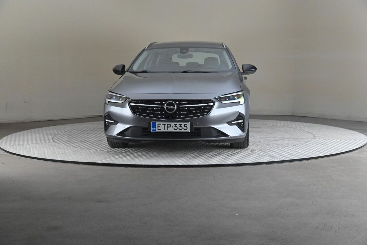 Opel Insignia vaihtoauto