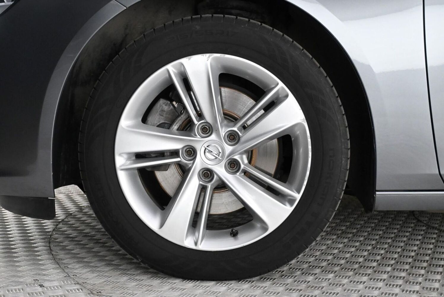 Opel Insignia vaihtoauto