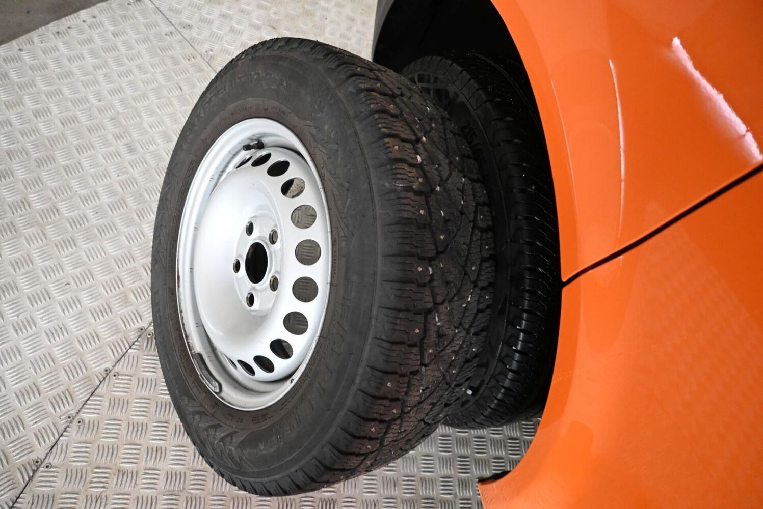 Volkswagen Transporter vaihtoauto