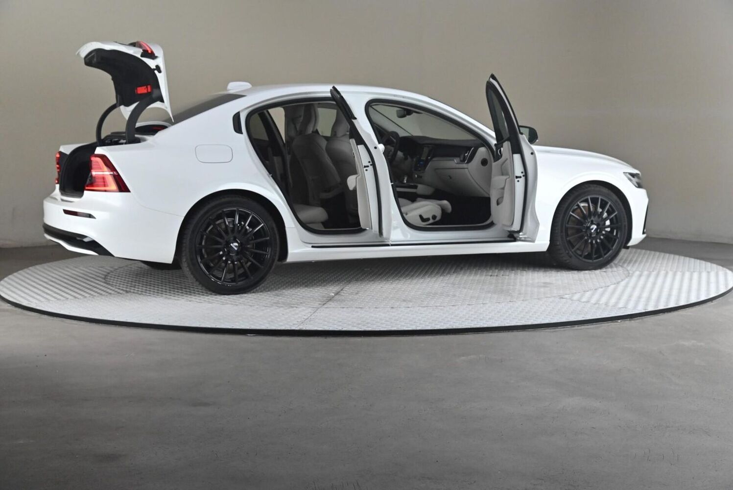 Volvo S60 vaihtoauto
