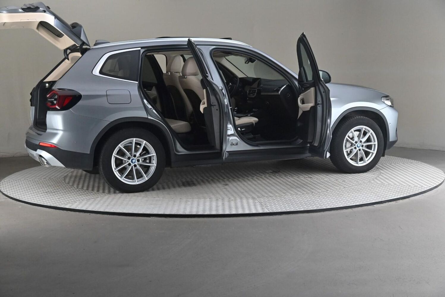 BMW X3 vaihtoauto