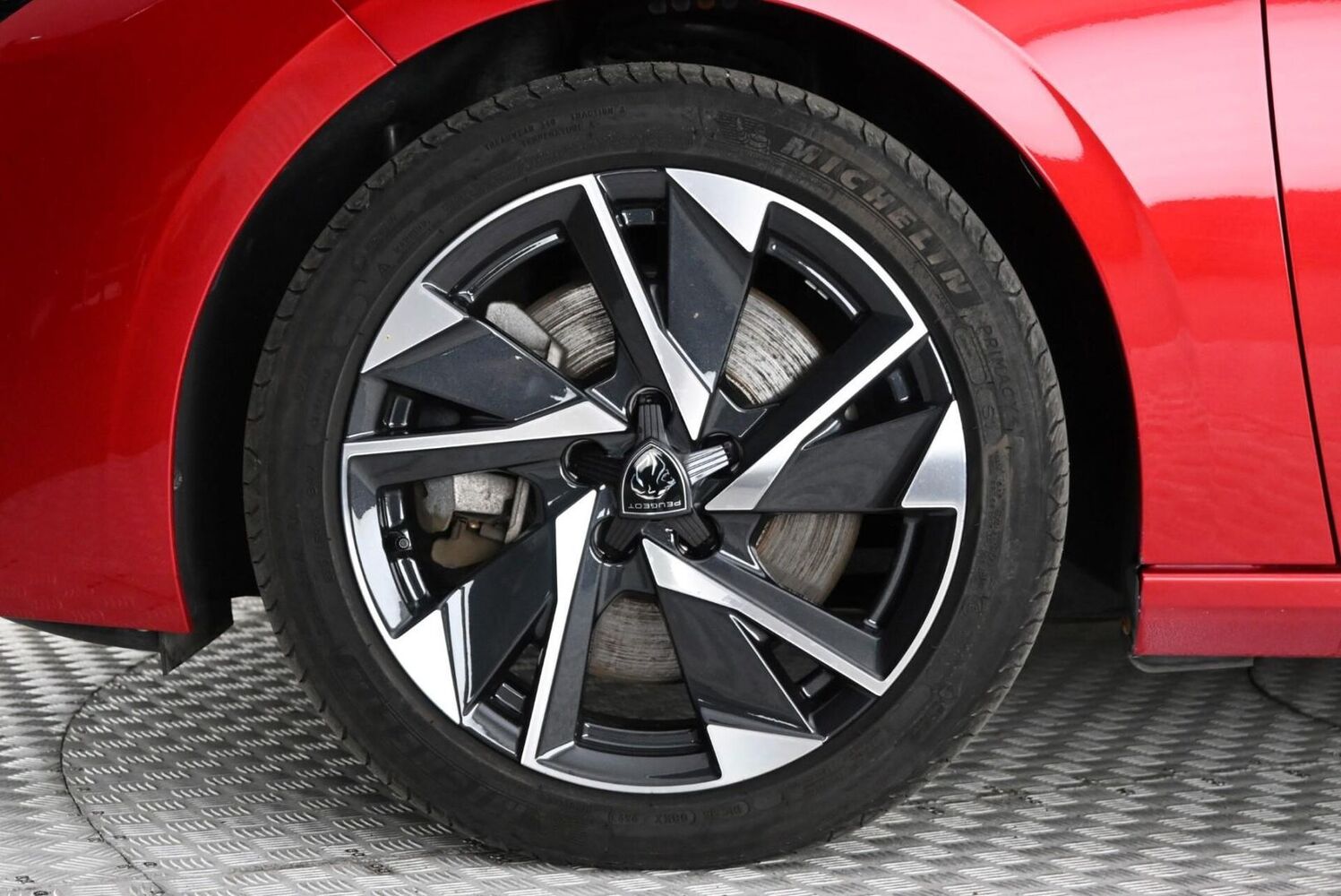 Peugeot 308 vaihtoauto