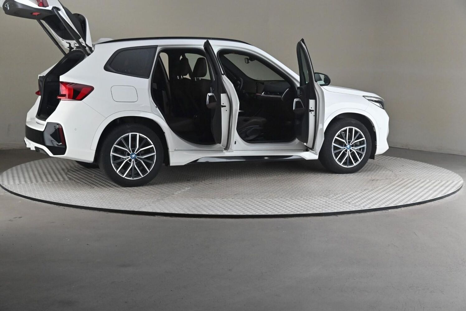 BMW X1 vaihtoauto