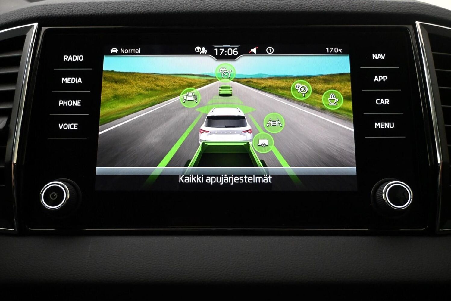Skoda Karoq vaihtoauto