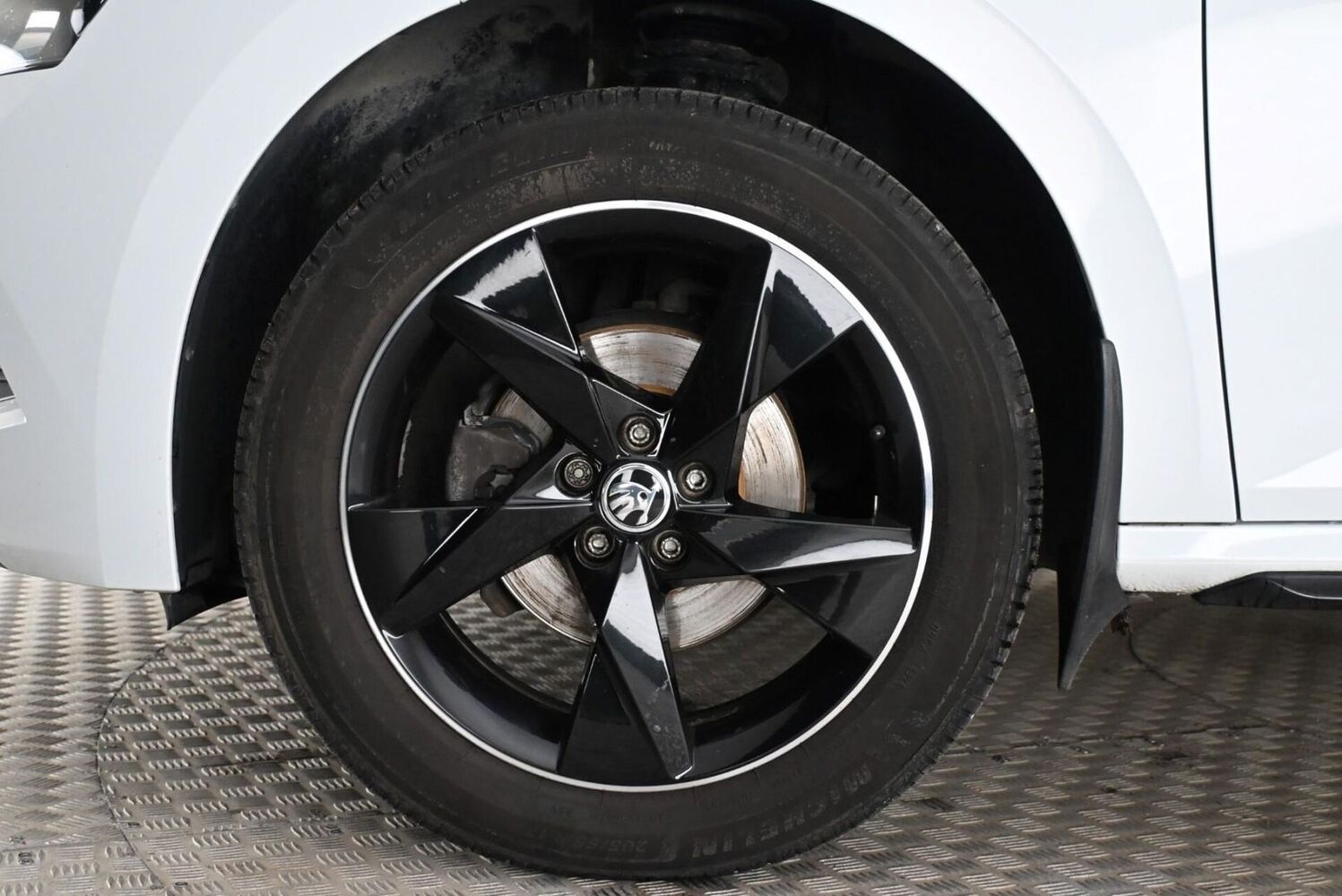Skoda Kamiq vaihtoauto