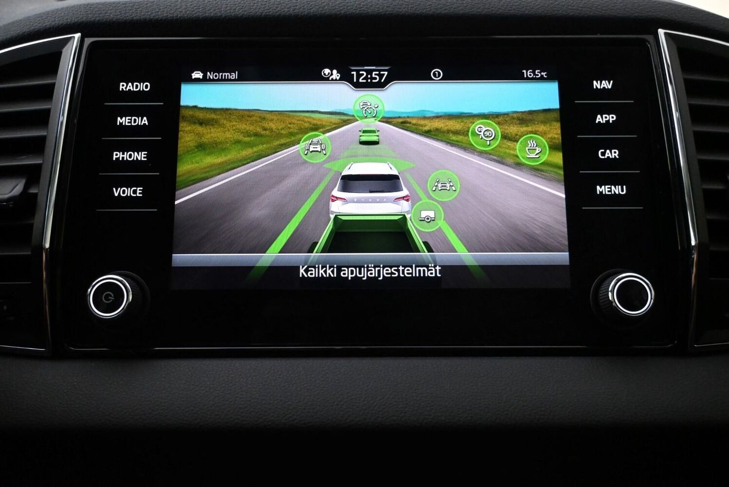 Skoda Karoq vaihtoauto