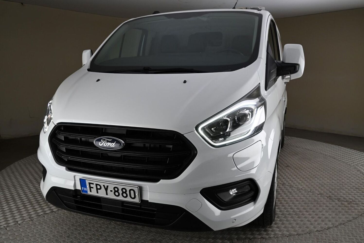 Ford Transit Custom vaihtoauto