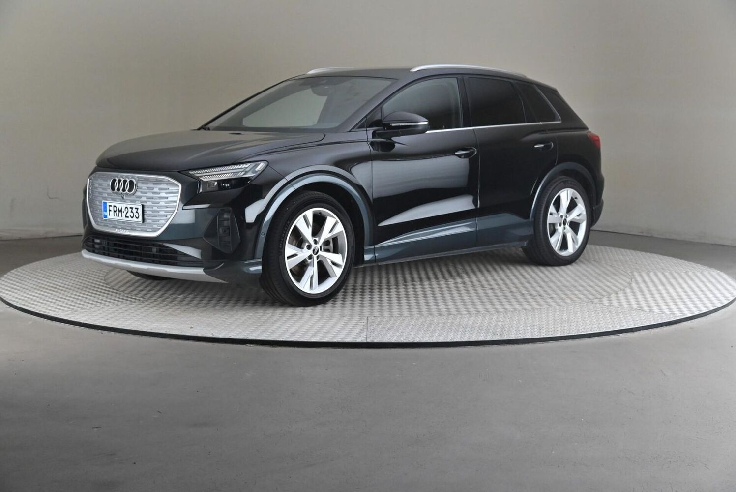 Audi Q4 e-tron vaihtoauto