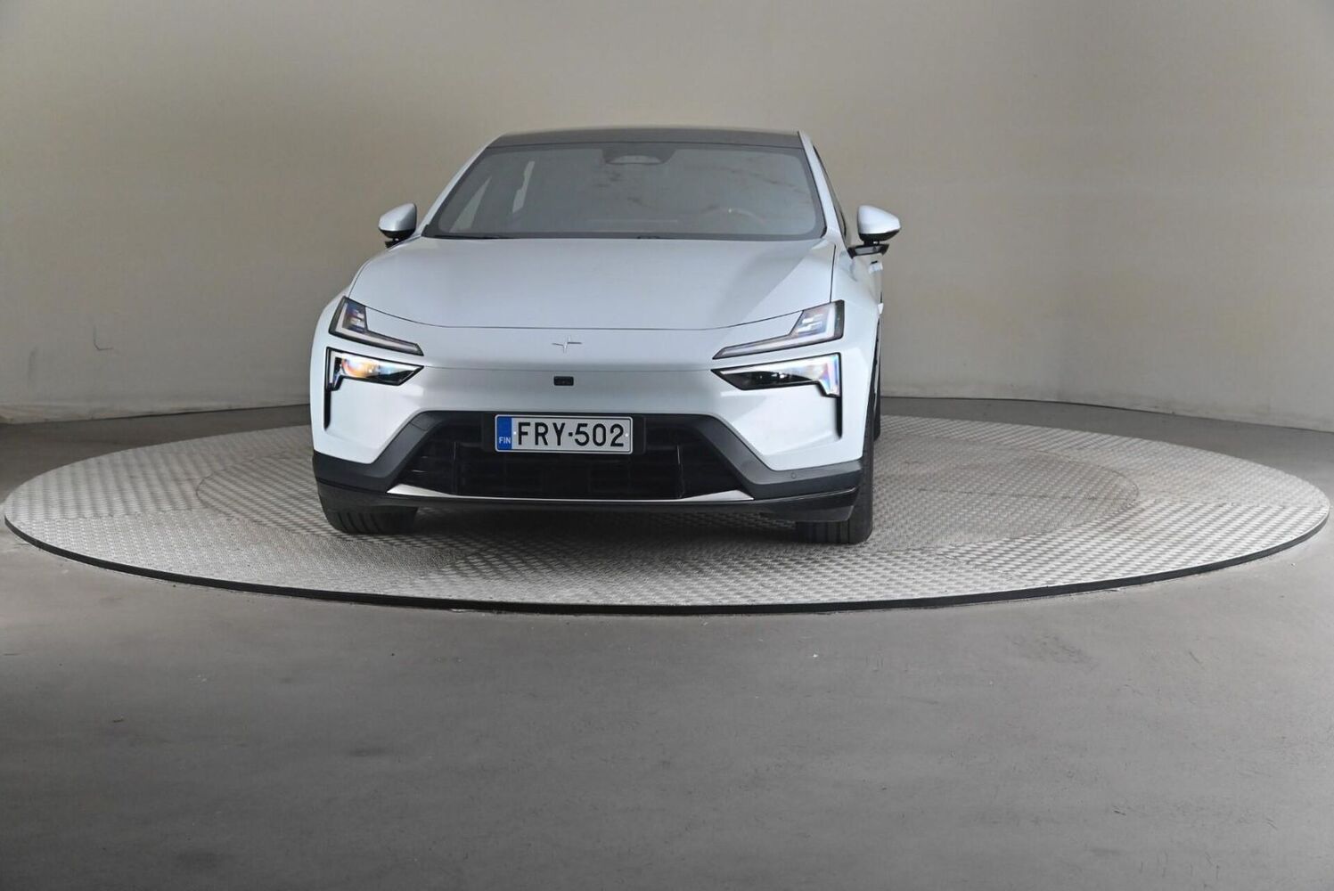 Polestar 4 vaihtoauto