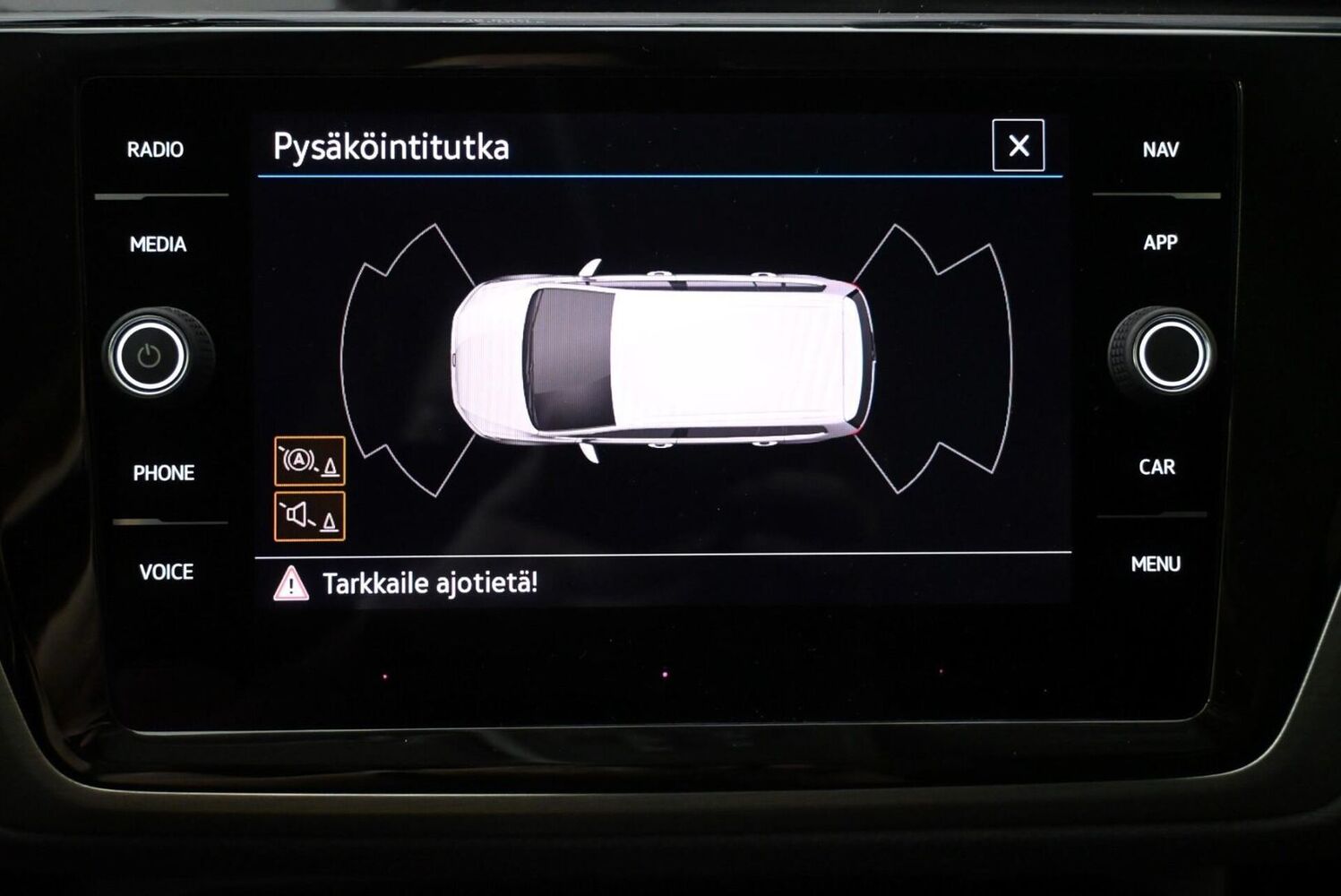Volkswagen Touran vaihtoauto
