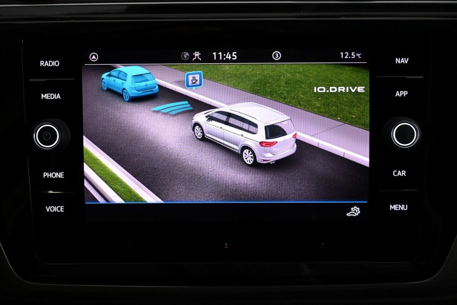 Volkswagen Touran vaihtoauto