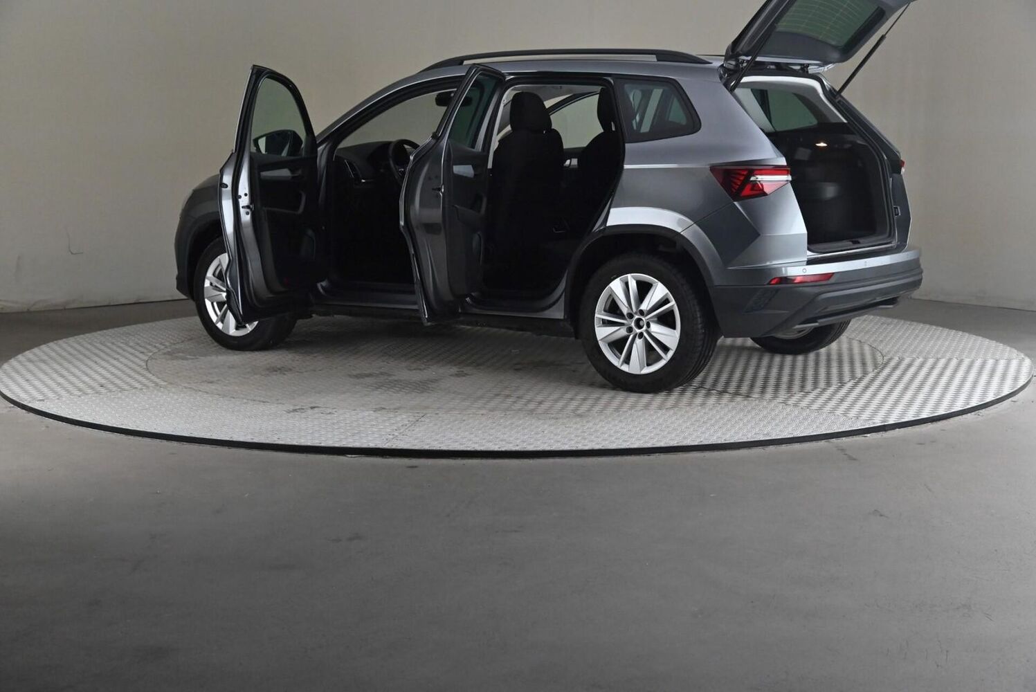 Skoda Karoq vaihtoauto
