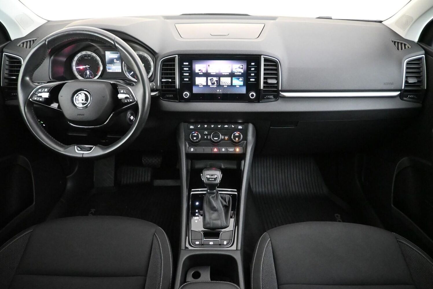 Skoda Karoq vaihtoauto