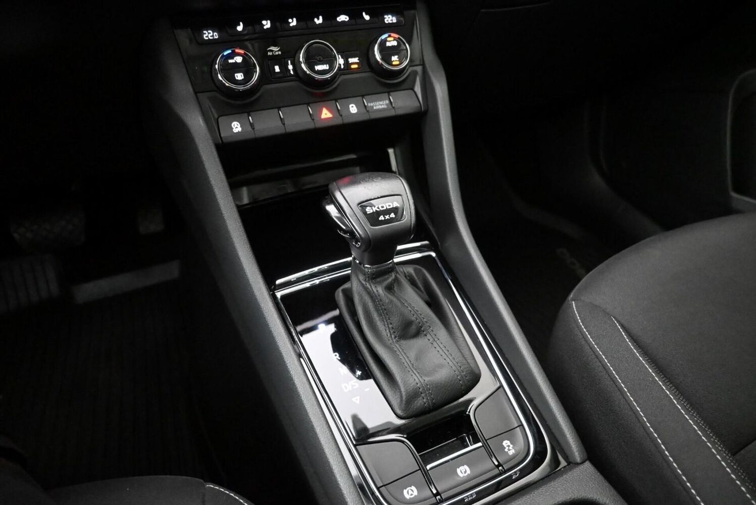 Skoda Karoq vaihtoauto