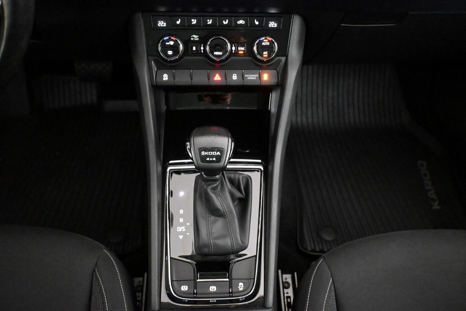 Skoda Karoq vaihtoauto