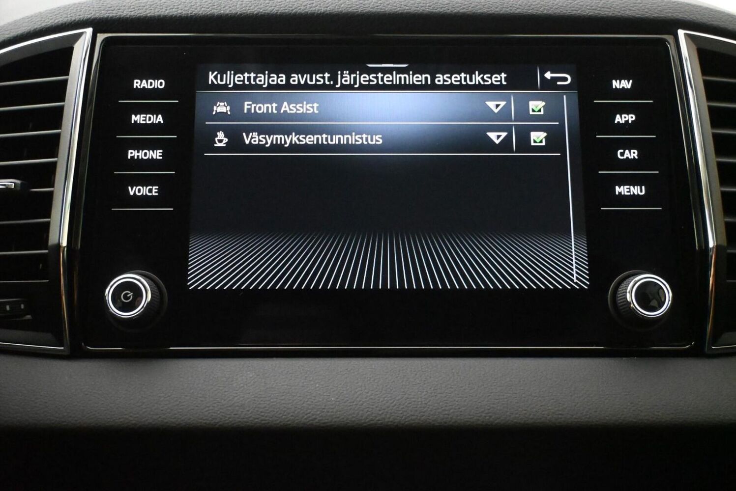 Skoda Karoq vaihtoauto