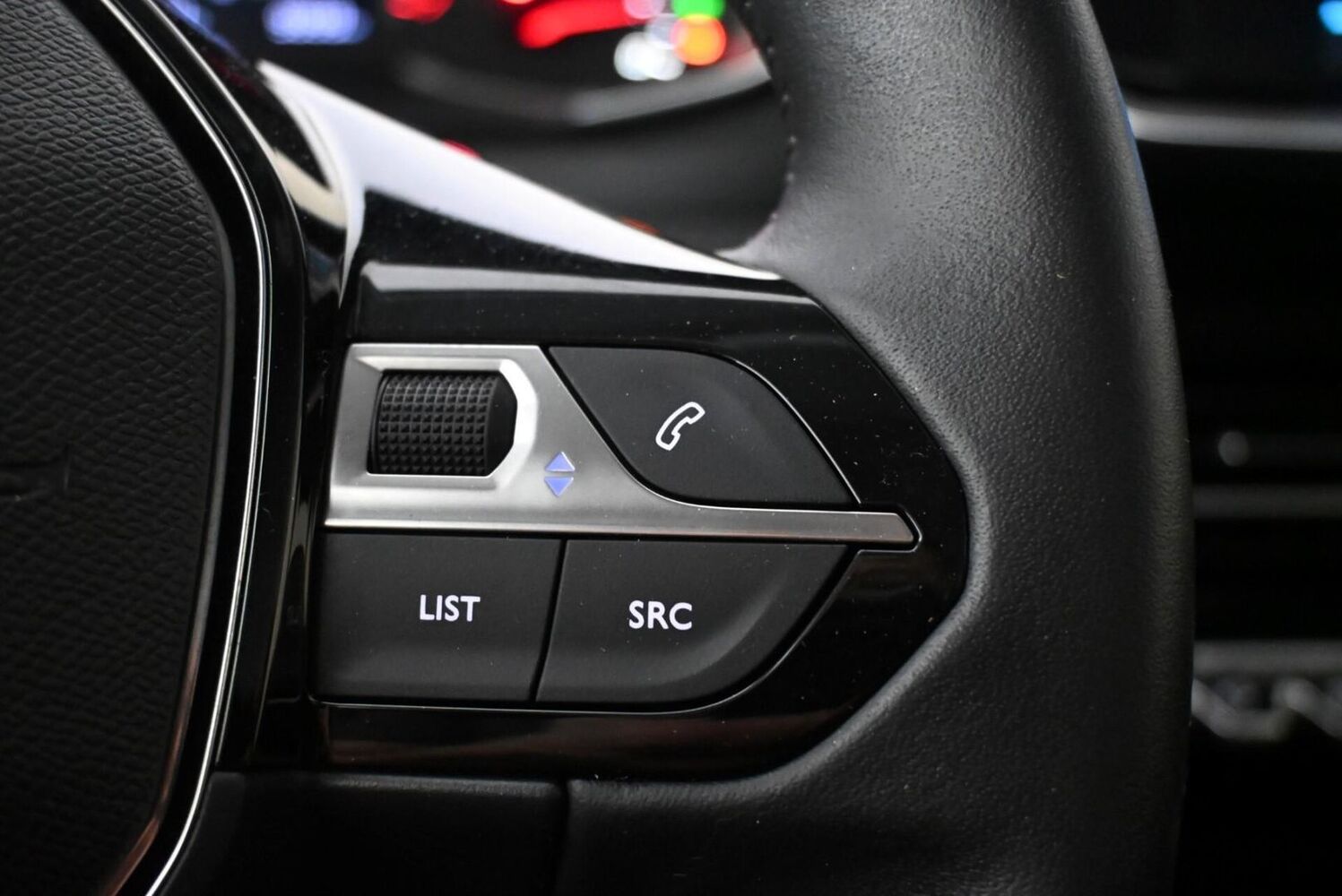 Peugeot 208 vaihtoauto