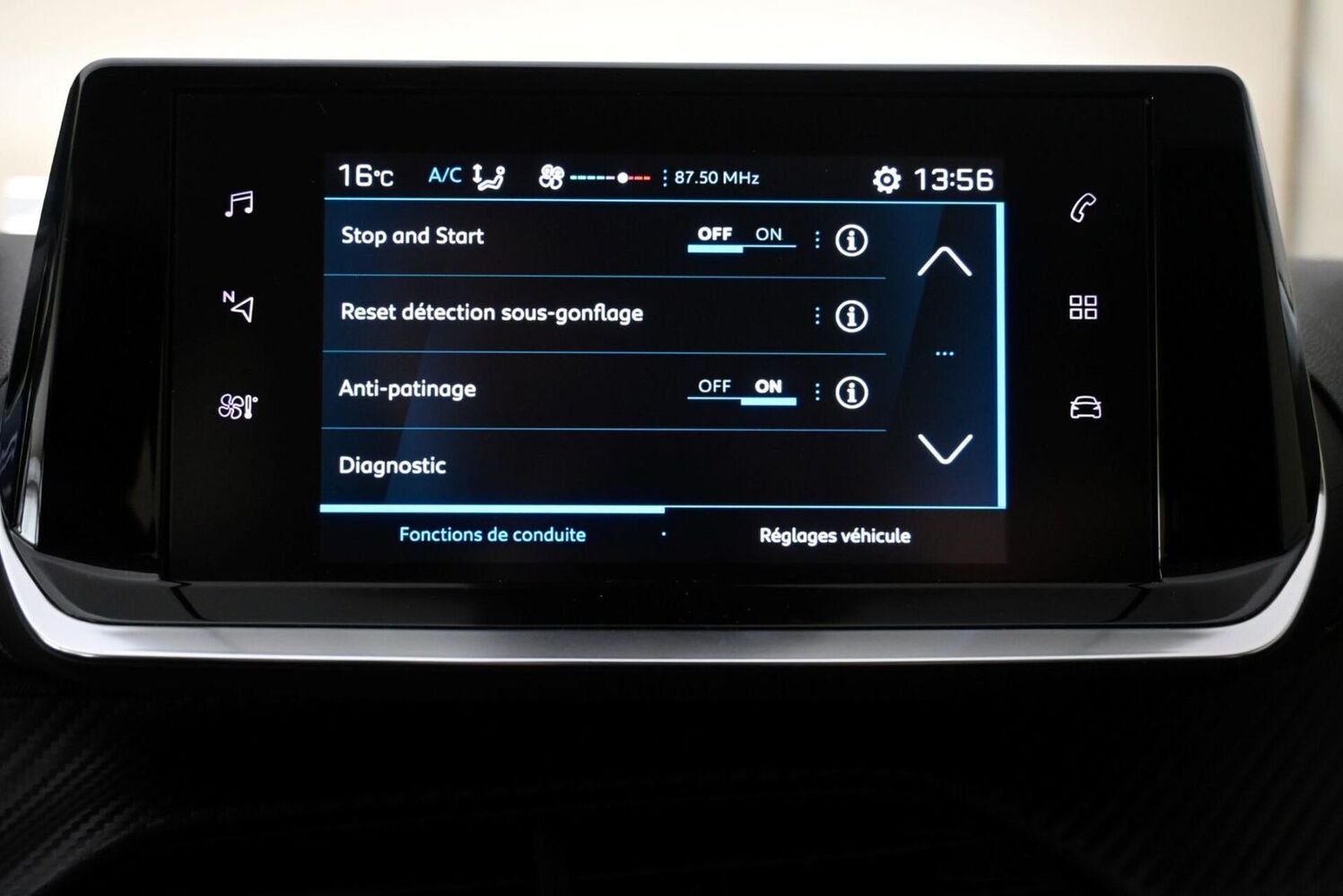Peugeot 208 vaihtoauto