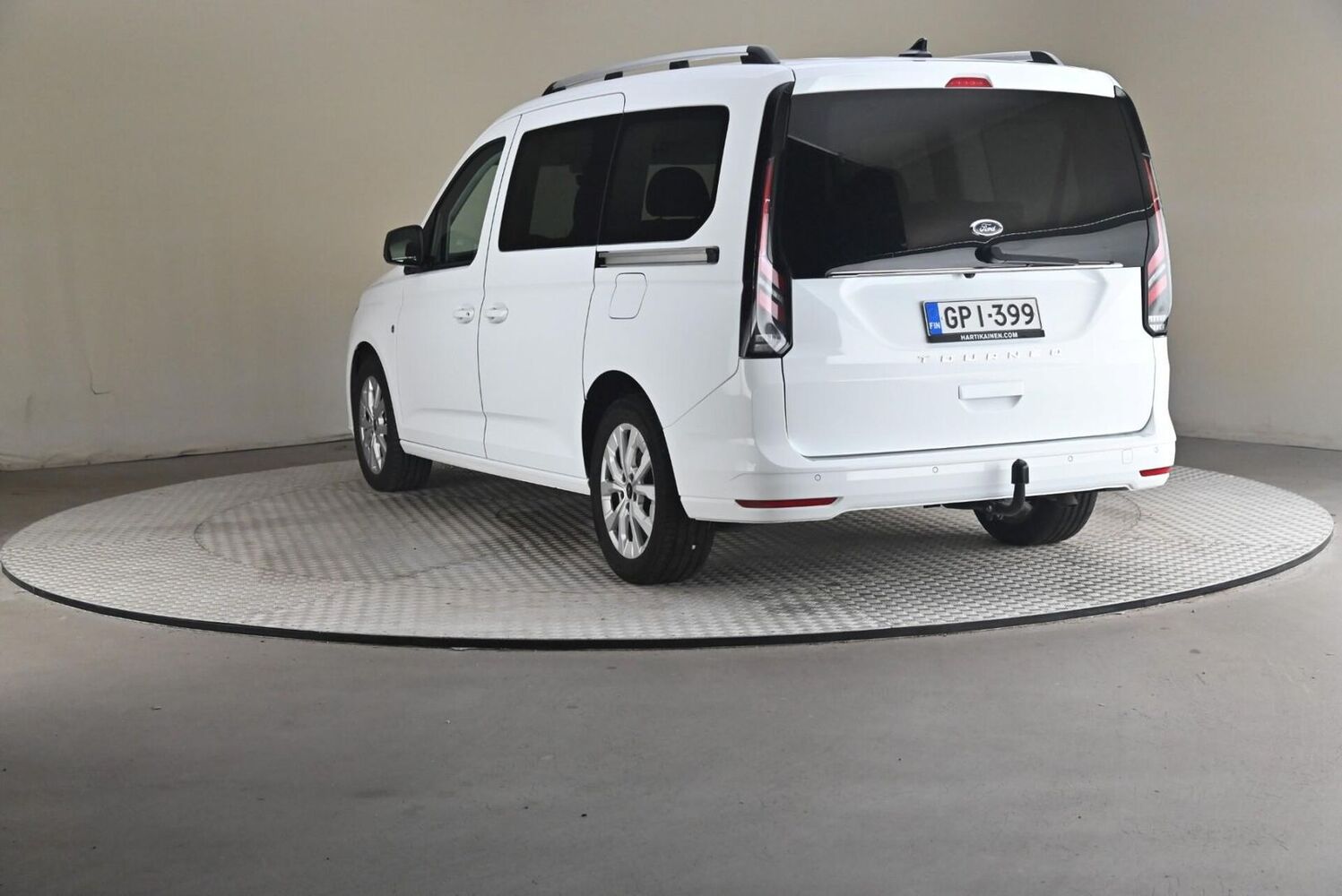 Ford Grand Tourneo Connect vaihtoauto