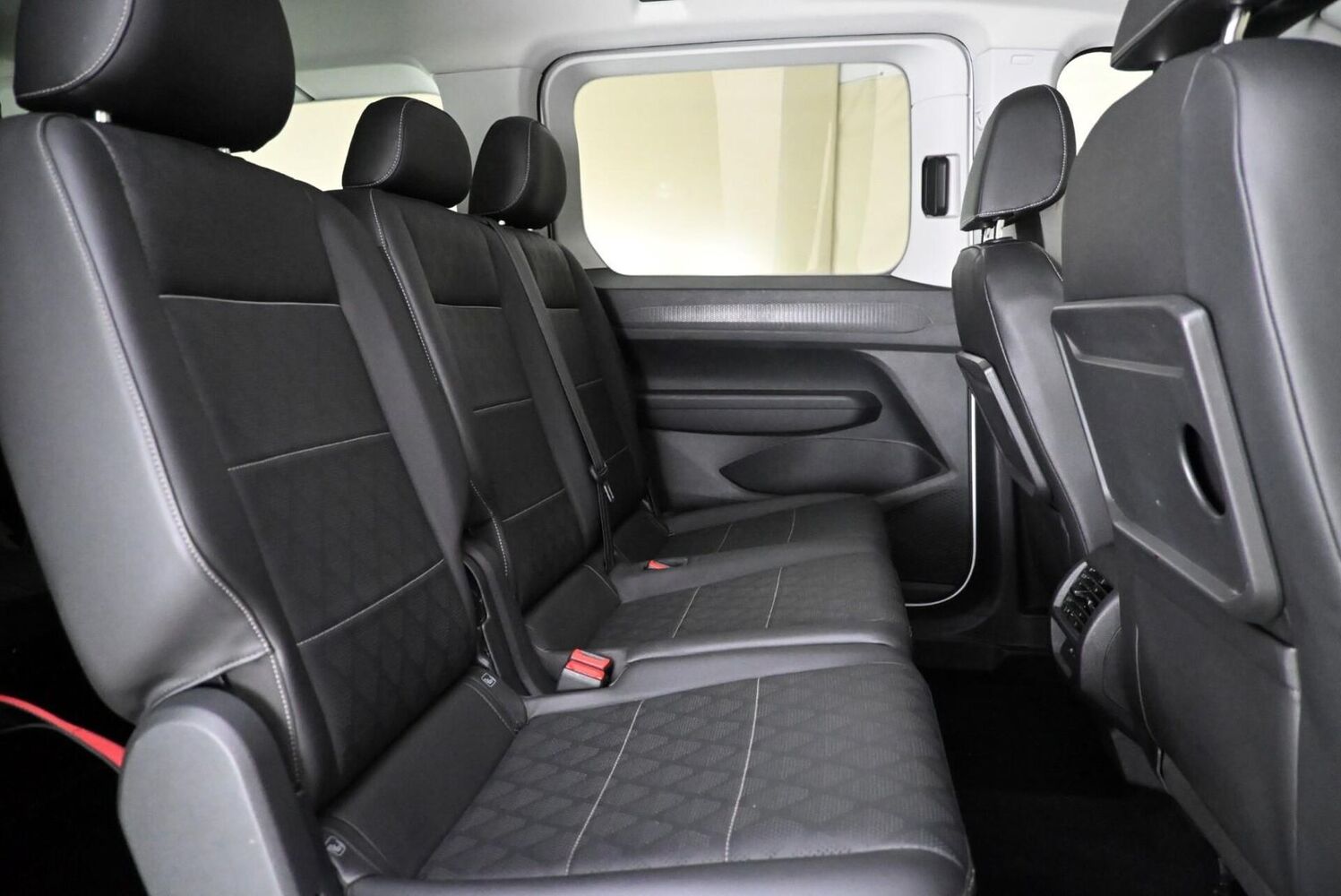 Ford Grand Tourneo Connect vaihtoauto